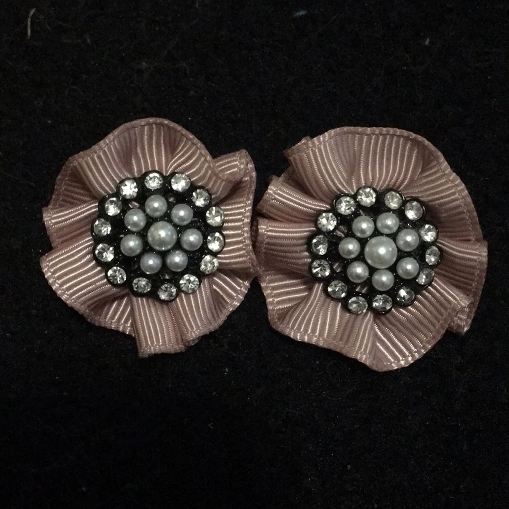 👌🏼2/$8 Cute Earrings